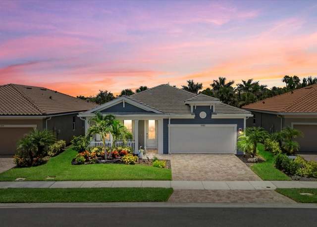 Property at 11981 Bohemian Pl, Venice, FL 34293, 3 beds, 2 baths
