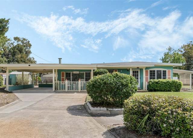 Property at 213 Oakland Ave, Sanford, FL 32773, 3 beds, 1 bath