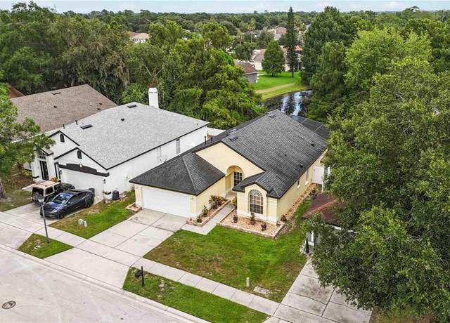 Property at 2975 Sabel Oak Pl, Oviedo, FL 32765, 3 beds, 2 baths