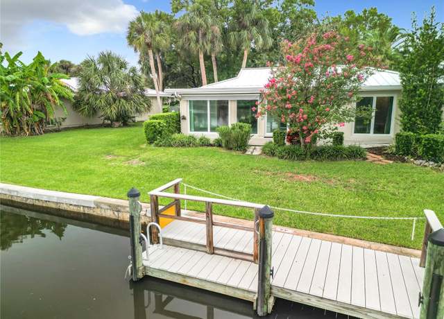 Property at 11396 W Bayshore Dr #44, Crystal River, FL 34429, 2 beds, 2 baths