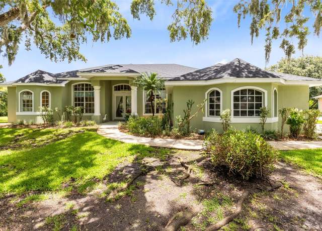 Property at 5204 Hammock Pointe Ct, St Cloud, FL 34771, 4 beds, 3 baths