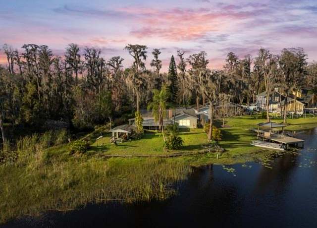 Property at 19230 Lake Allen Rd, Lutz, FL 33558, 3 beds, 1 bath