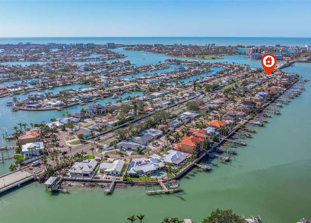 Property at 7998 Causeway Blvd N, St Petersburg, FL 33707, 3 beds, 2 baths