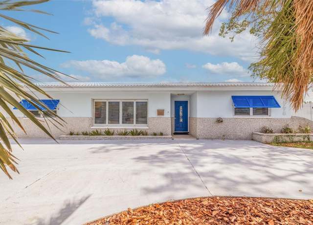 Property at 7998 Causeway Blvd N, St Petersburg, FL 33707, 3 beds, 2 baths