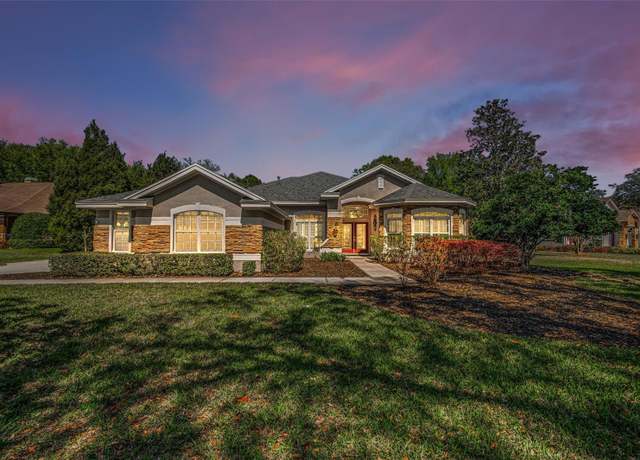 Property at 19719 Prince Benjamin Dr, Lutz, FL 33549, 4 beds, 3 baths