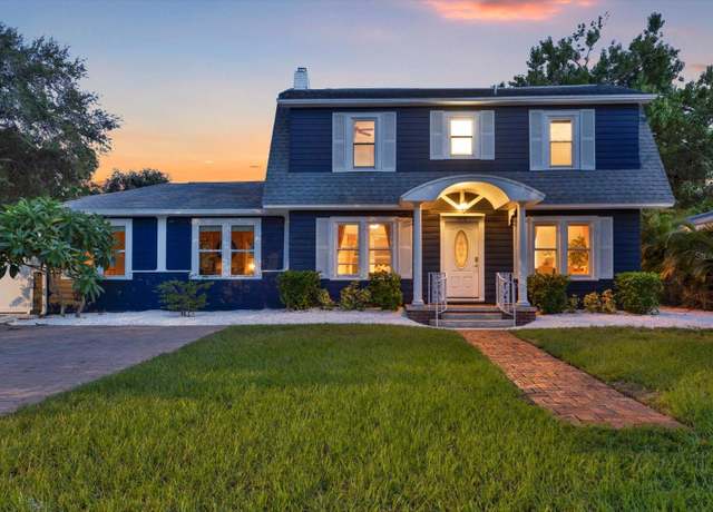 Property at 5518 18th Ave S, Gulfport, FL 33707, 5 beds, 4.5 baths