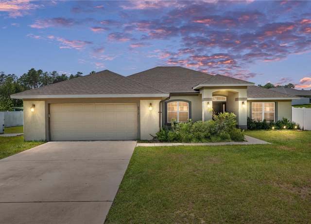 Property at 10910 SW 41st Ave, Ocala, FL 34476, 4 beds, 3 baths