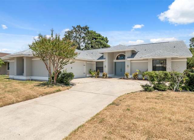 Property at 2802 Summervale Dr, Holiday, FL 34691, 3 beds, 2 baths