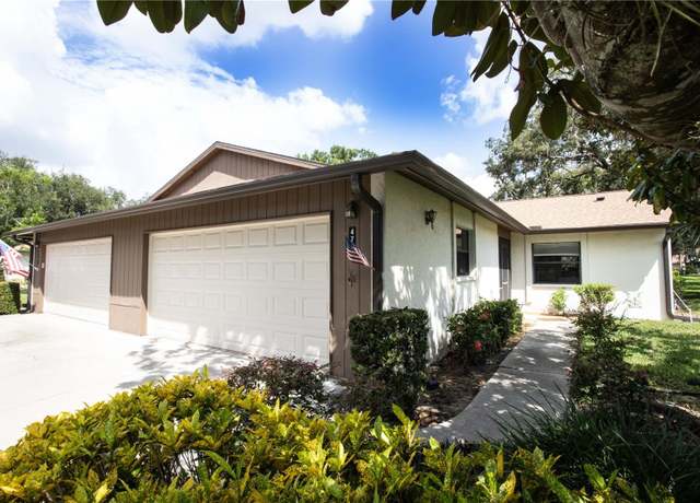 Property at 4703 Oak Hill Dr #4, Sarasota, FL 34232, 2 beds, 2 baths