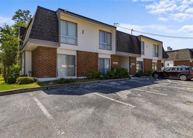 Property at 1700 SW 16th Ct Unit J-23, Gainesville, FL 32608, 2 beds, 1 bath