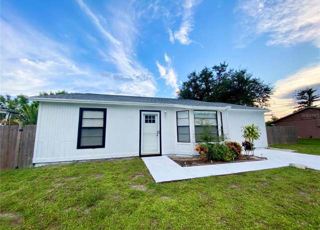 Property at 7113 Regina Dr, Englewood, FL 34224, 3 beds, 2 baths