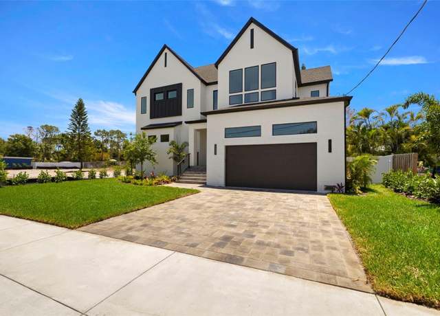 Property at 3020 W Helen Ave, Tampa, FL 33611, 5 beds, 5 baths