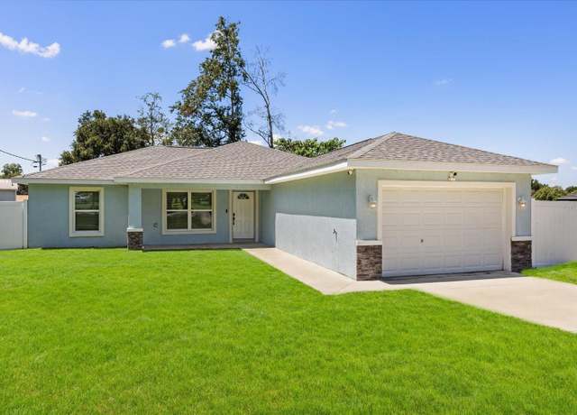 Property at 1044 NW 69th St, Ocala, FL 34475, 3 beds, 2 baths
