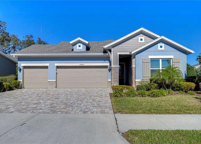 Property at 13903 Natures Reserve Dr, Lithia, FL 33547, 3 beds, 2.5 baths