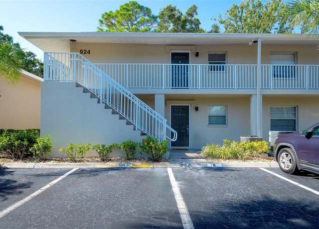 Property at 924 LA Costa Cir #8, Sarasota, FL 34237, 2 beds, 1 bath