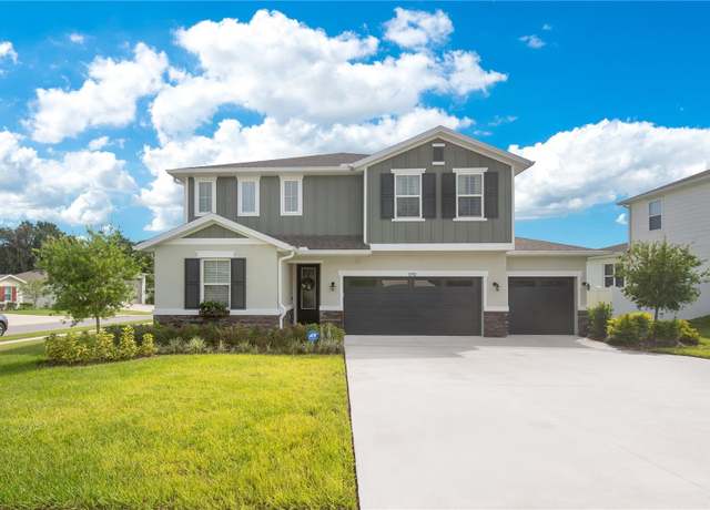 Property at 31792 Broadwater Ave, Leesburg, FL 34748, 5 beds, 3 baths