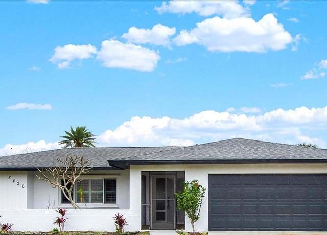 Property at 5426 Creeping Hammock Dr, Sarasota, FL 34231, 4 beds, 2 baths