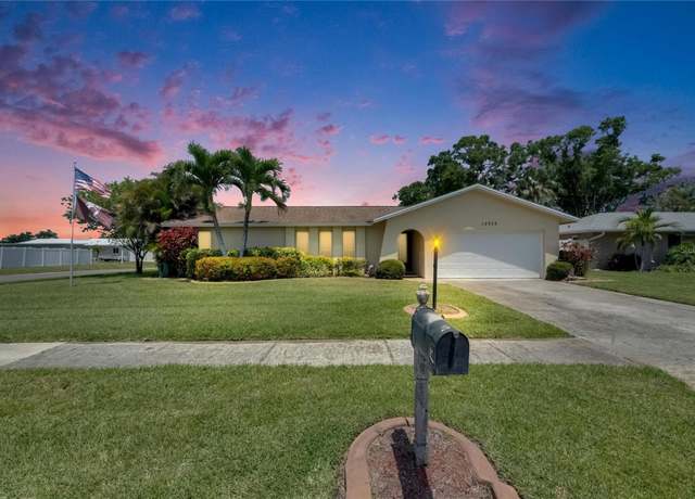 Property at 12933 90th Ave, Seminole, FL 33776, 3 beds, 2 baths