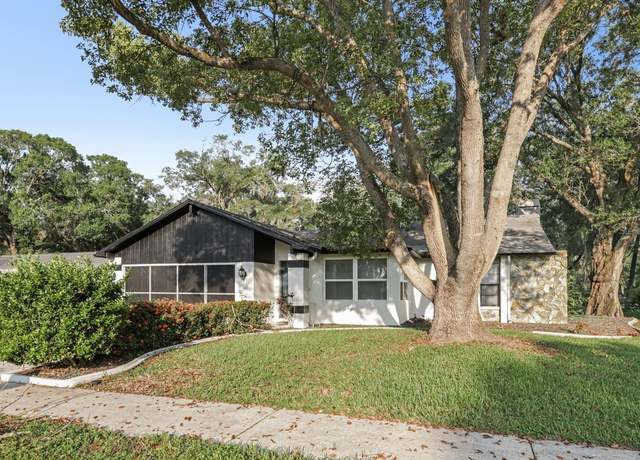 Property at 3753 Thornbush Ln, New Port Richey, FL 34655, 3 beds, 2 baths