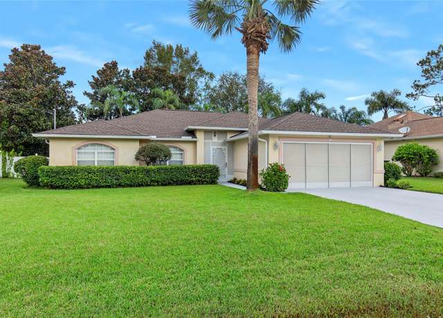 Property at 14 Princess Ruth Ln, Palm Coast, FL 32164, 3 beds, 2 baths