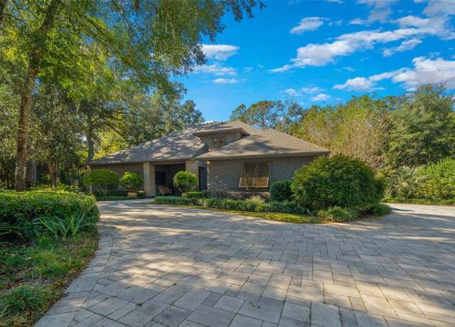 Property at 5004 SE 5th Ave, Ocala, FL 34480, 4 beds, 4.5 baths