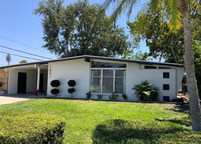 Property at 1801 Marilyn Ave, Bradenton, FL 34207, 4 beds, 2 baths