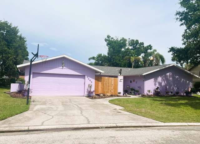 Property at 4242 Dryden Cir, Sarasota, FL 34241, 4 beds, 2 baths