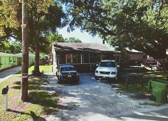 Property at 711 22nd Ave W, Bradenton, FL 34205, 2 beds, 1 bath
