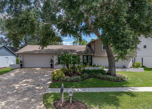 Property at 4317 Honey Vista Cir, Tampa, FL 33624, 4 beds, 3 baths