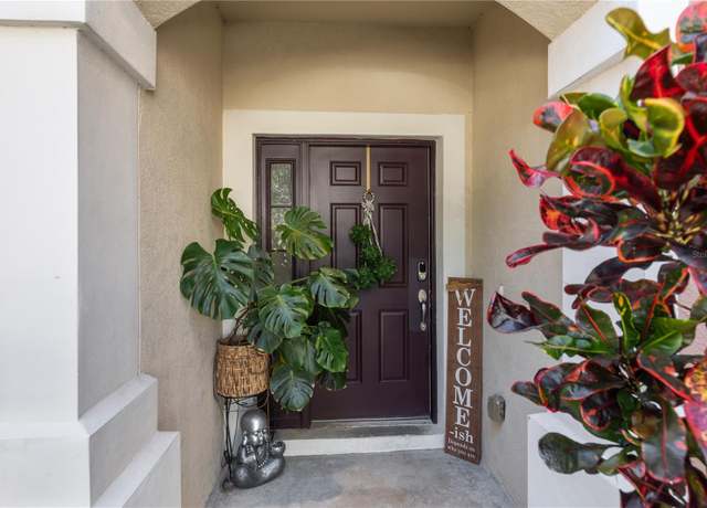 Property at 26614 Castleview Way, Wesley Chapel, FL 33544, 3 beds, 2.5 baths