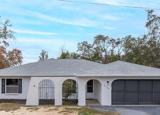 Property at 6166 Newmark St, Spring Hill, FL 34606, 3 beds, 2.5 baths