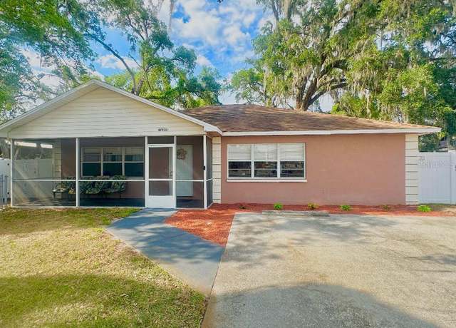 Property at 37733 14th Ave, Zephyrhills, FL 33542, 4 beds, 4 baths