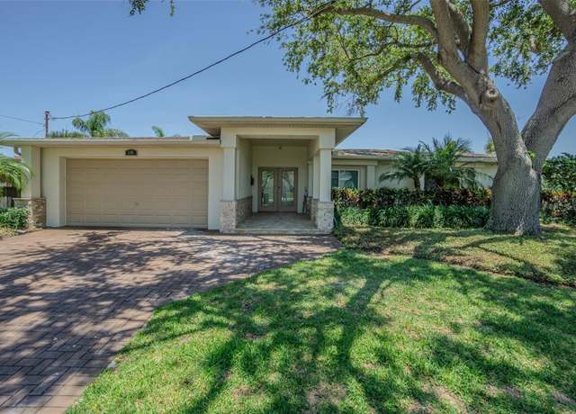 Property at 1185 36th Ave NE, St Petersburg, FL 33704, 4 beds, 3 baths