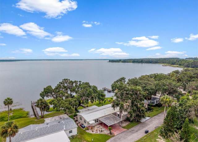 Property at 107 Lake Shore Cir, Leesburg, FL 34788, 2 beds, 2 baths