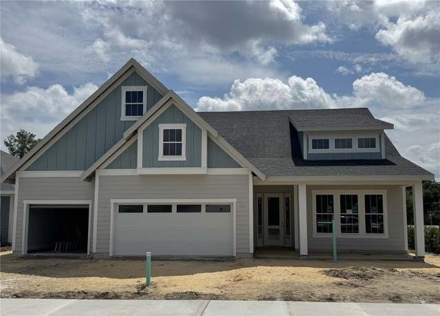 Property at 661 SW 144th Dr, Newberry, FL 32669, 4 beds, 3 baths