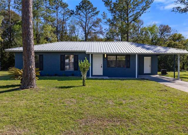 Property at 1107 NE 4th Ave, Williston, FL 32696, 3 beds, 1.5 baths