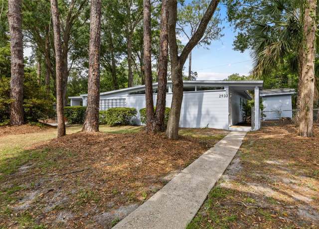 Property at 2933 NE 13th Dr, Gainesville, FL 32609, 4 beds, 2 baths