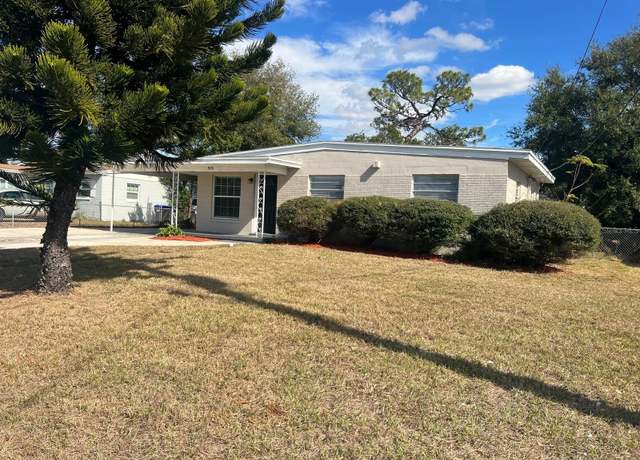 Property at 905 Governors Ave, Orlando, FL 32808, 4 beds, 2 baths