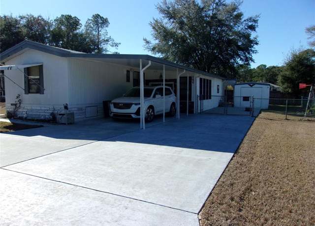 Property at 580 NE 62nd Ter, Ocala, FL 34470, 2 beds, 2 baths