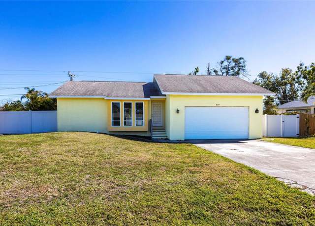 Property at 4659 Alligator Dr, Venice, FL 34293, 2 beds, 2 baths