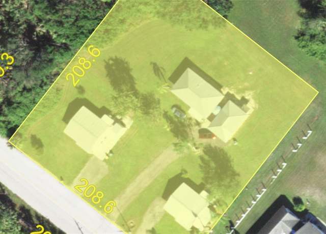 Property at 28024 Cleveland Ave, Punta Gorda, FL 33982, 6 beds, 3 baths