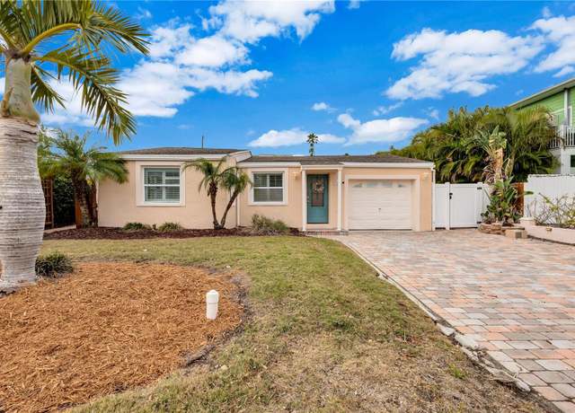 Property at 16110 3rd St E, Redington Beach, FL 33708, 2 beds, 1 bath