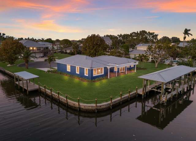 Property at 4517 Pinfish Ln, Palmetto, FL 34221, 3 beds, 3 baths