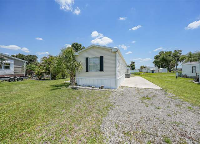 Property at 11942 SW Newman Ter, Arcadia, FL 34269, 2 beds, 2 baths