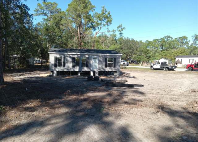 Property at 31541 Hillcrest Dr, Eustis, FL 32736, 3 beds, 2 baths