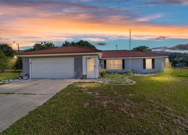 Property at 475 NE 155th Pl, Citra, FL 32113, 3 beds, 2 baths