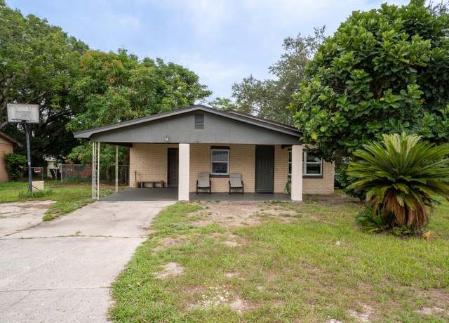 Property at 2920 Gause St, Bartow, FL 33830, 4 beds, 1.5 baths