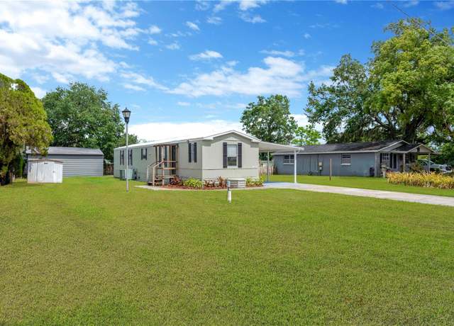 Property at 2204 Villa Dr, Valrico, FL 33594, 3 beds, 2 baths