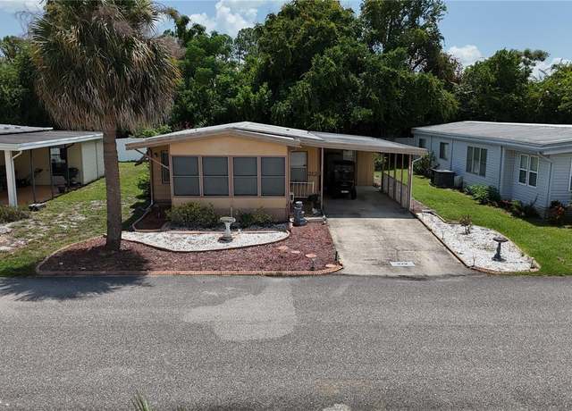 Property at 212 Paradise S, Leesburg, FL 34788, 2 beds, 1.5 baths