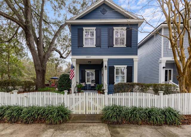 Property at 12807 SW 1st Pl, Newberry, FL 32669, 3 beds, 2.5 baths